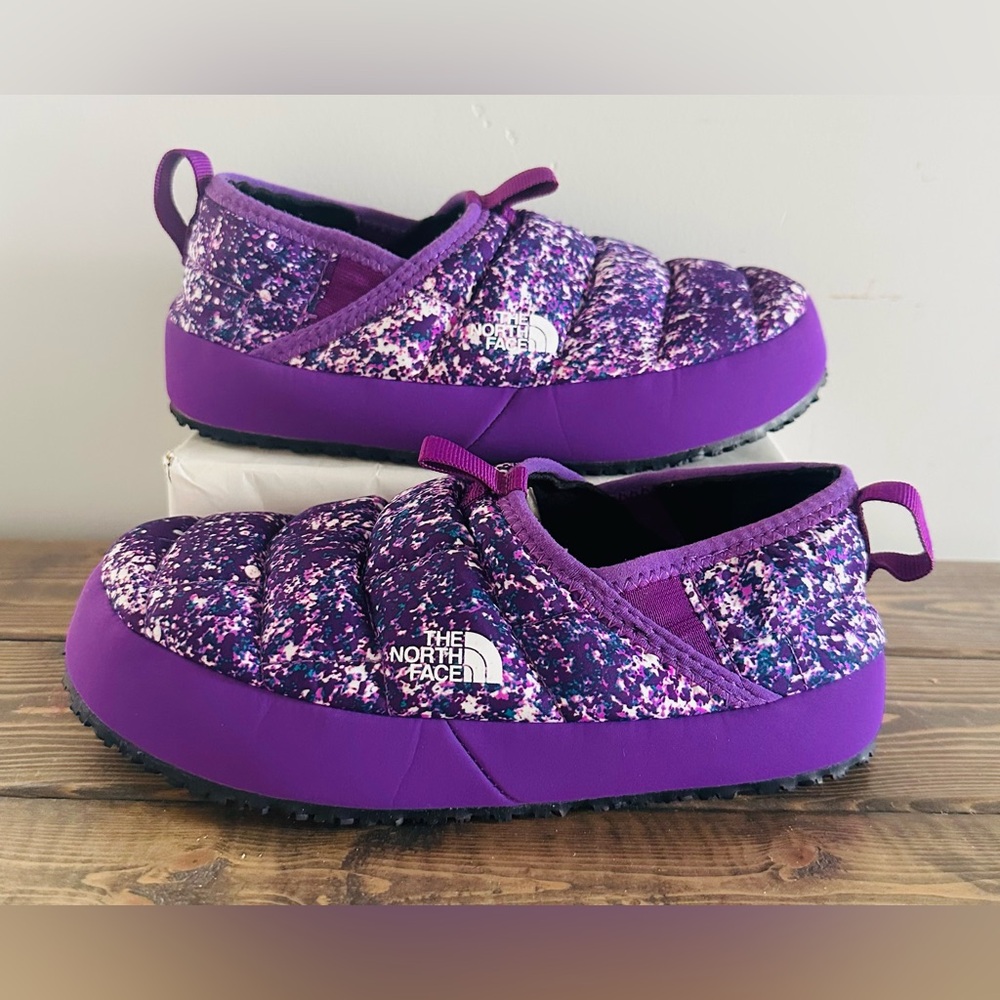 The North Face Thermoball Traction II Mule Slippers Kids Size 3